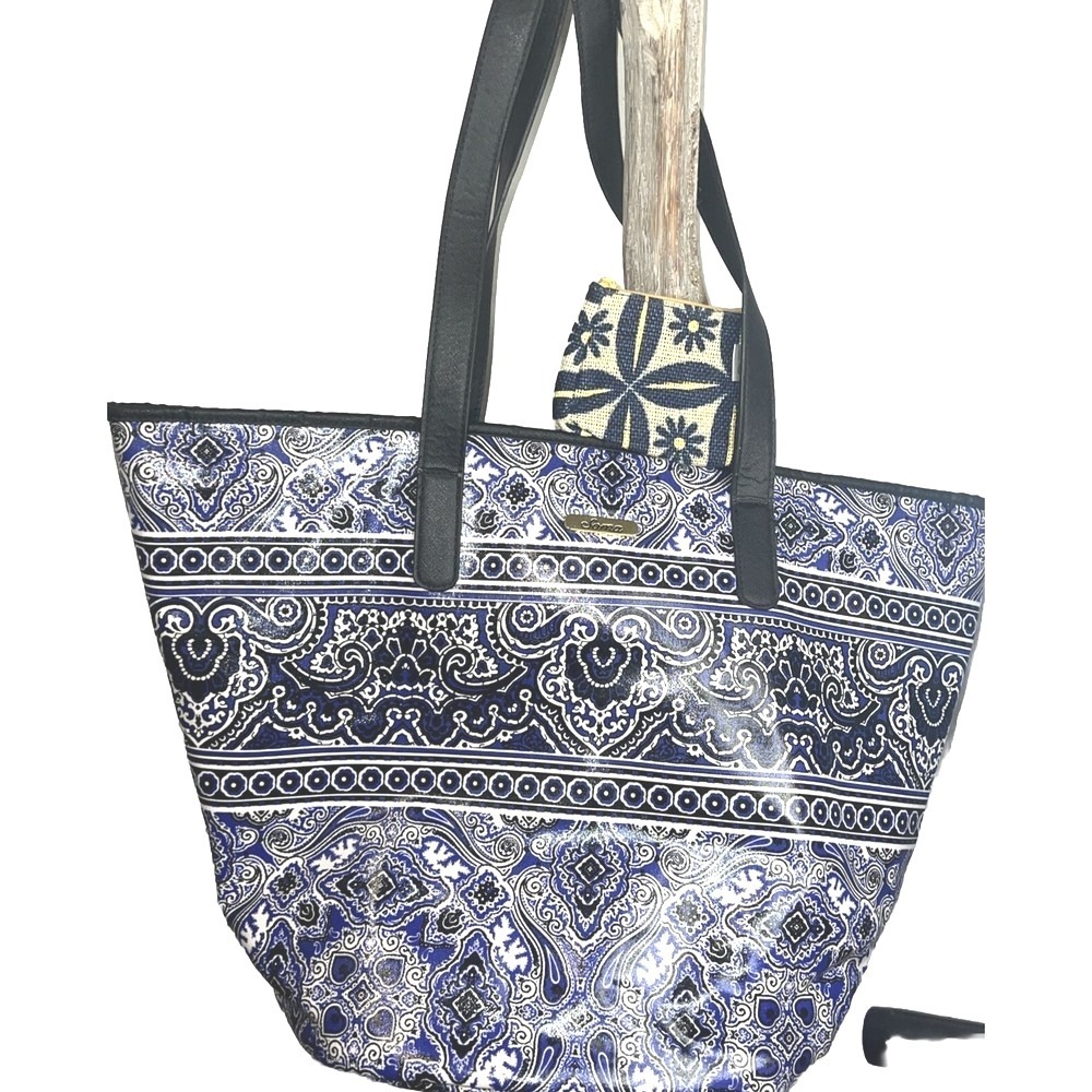 Soma LG Snap Closure Beach/ Every Day Blue Black Paisley Print & Coin Purse